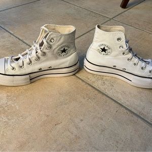 Platform woman size 7